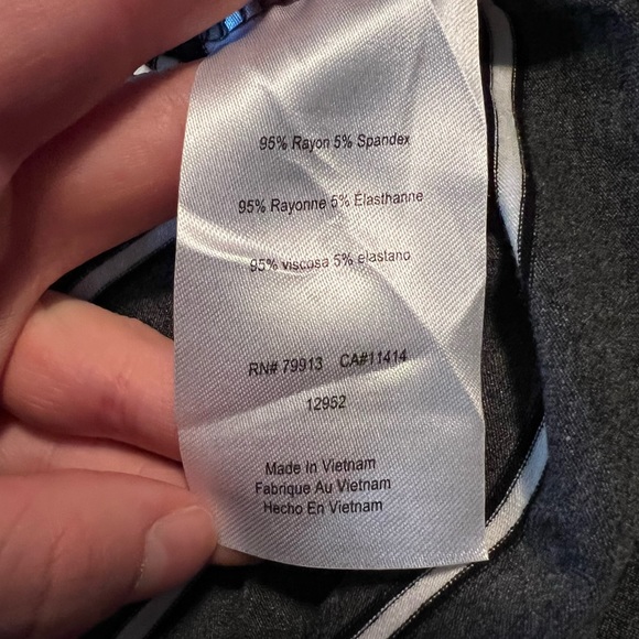 NWT! A pea in the pod striped maternity dress - Picture 6 of 10